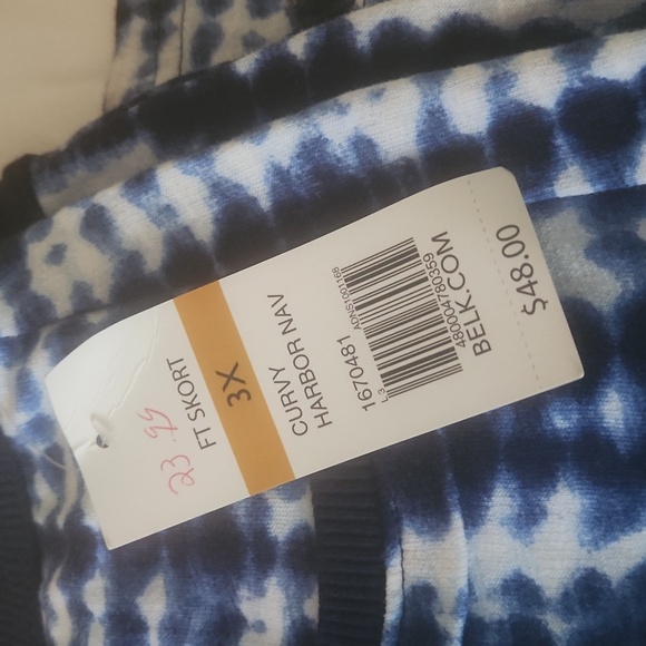 Skort - Picture 2 of 2